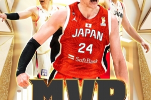 场均21.6分9.4板 日本归化中锋霍金森当选世预赛亚洲区第1阶段MVP
